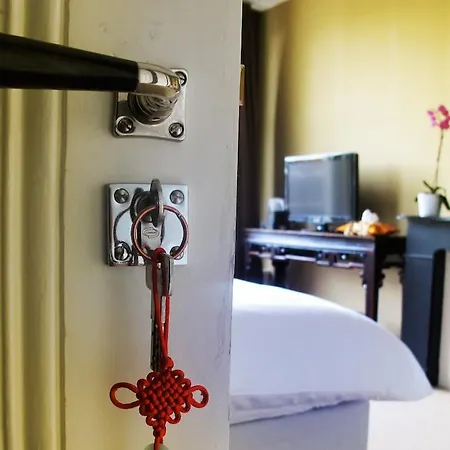 Bed & Breakfast Maison Indochine Den Haag